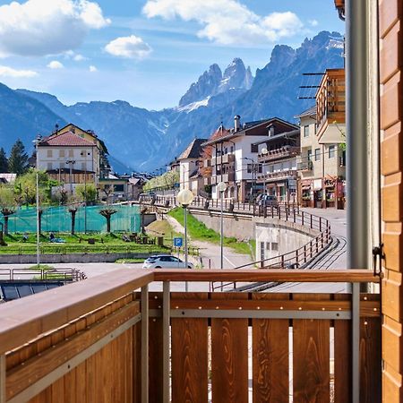 Piano Terra Vista Lago أورونزو دي كادوري المظهر الخارجي الصورة